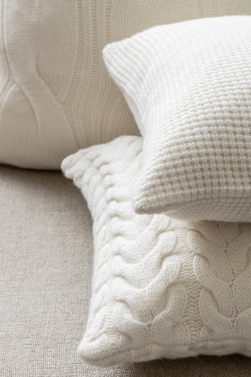 Raperonzolo Cushion