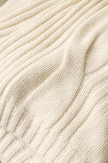 Zeppola Cushion